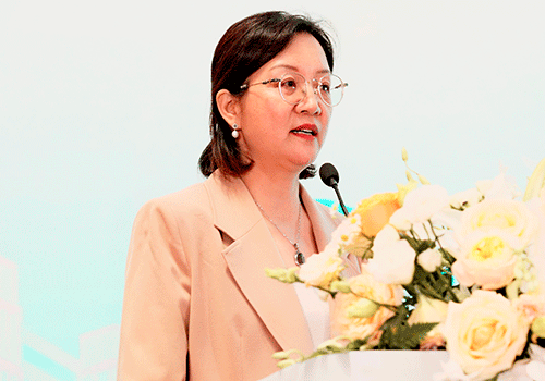 中国房地产业协会人居环境委员会秘书长 朱彩清